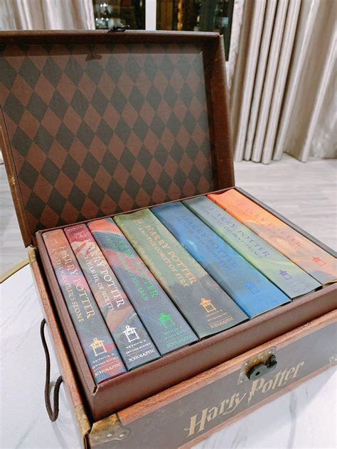 Harry Potter hardcover box set, Hobbies & Toys, Books & Magazines ...