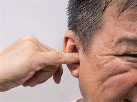 Earwax problems: Symptoms, causes, risk factors, and treatment