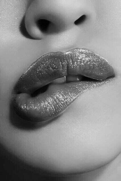 Pin by charlie on Taste!! | Beautiful lips, Lips, Black and white aesthetic