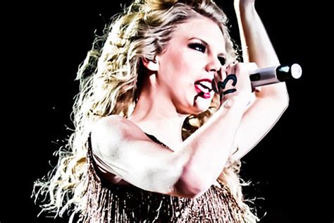 Taylor Swift, ‘Enchanted’ (Live) — Exclusive Song Premiere
