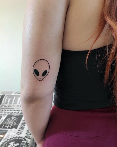 Rate This Alien Face Tattoo 1 to 100 | Alien tattoo, Tattoos, Face tattoo