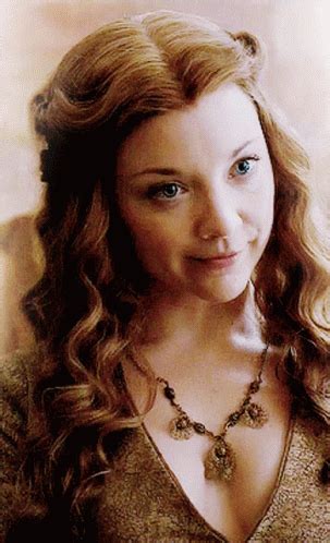 Smiling Natalie Dormer GIF - Smiling NatalieDormer GameOfThrones - Discover & Share GIFs