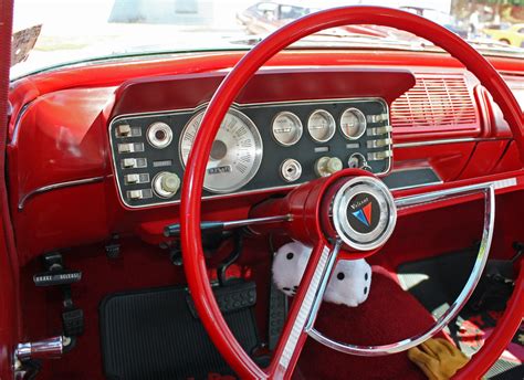 1962 Plymouth Valiant Signet 200 2-Door Hardtop Coupe (5 o… | Flickr