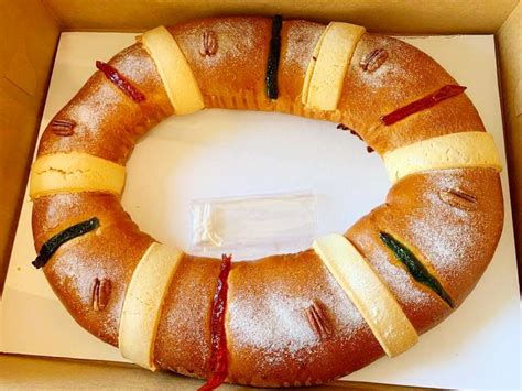 Rosca de Reyes tradition and Where to Buy - Orange County guide