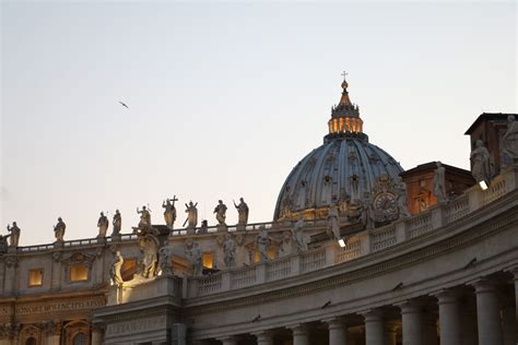 VATICAN GARDENS AND VATICAN MUSEUMS - Vatican Museums Tour