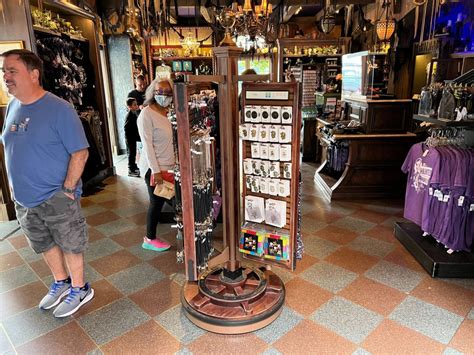 New Pirates of the Caribbean Apparel Sets Sail at Disneyland - WDW News ...