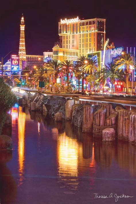 How to Find the Right Vegas Hotel for You | Las vegas hotels, Las vegas vacation, Las vegas city