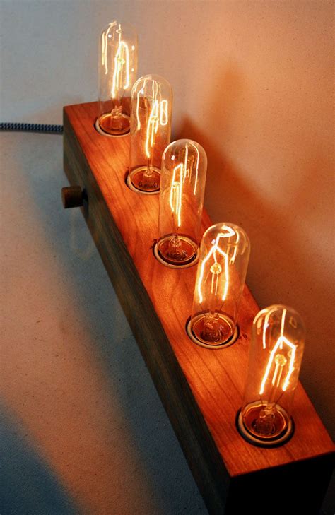 5 Birne aus Holz Edison-Lampe Kirschholz von Singulierlampandcab Lampe Edison, Led Lampe, Edison ...