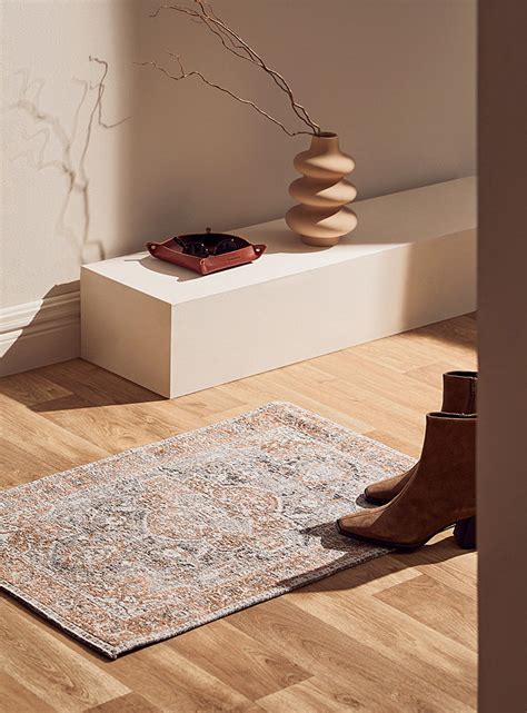 Le petit tapis persan rose antique Voir nos formats offerts | Simons Maison | | Simons
