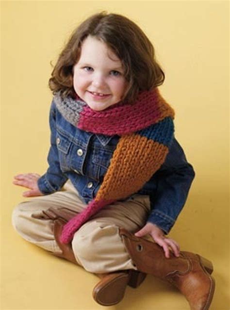 Bright Idea Scarf Lion Brand Wool-Ease Thick & Quick - 60319 | Knitting Patterns | LoveKnitting ...