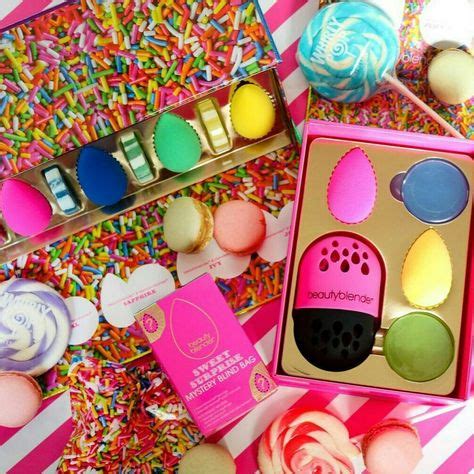 Beautyblender - Blender`s Delight Beauty Bundle | Beauty blender, Holiday gift guide, Holiday