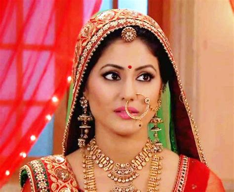 Hina Khan Wiki, Height, Age, Boyfriend, Family, Biography - WikiBio