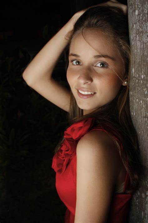 File:Young Woman in Red Dress.jpg - Wikimedia Commons