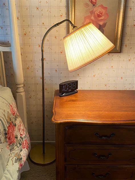 Vintage Adjustable Small Floor Lamp | EstateSales.org
