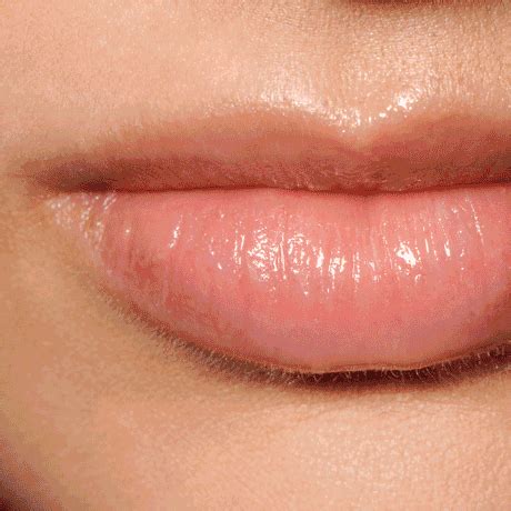 Dry Red Rash On Lips | Lipstutorial.org