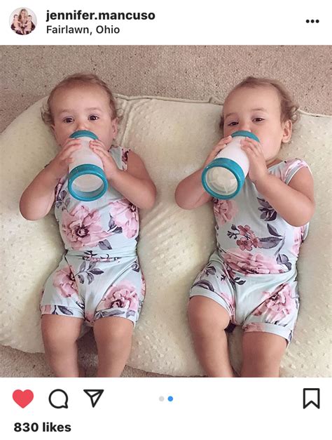 Breastfeeding twins use Bare® Air-free - Review by Jennifer Mancuso