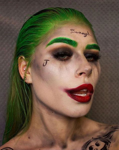 Female Joker Halloween Costume, Joker Halloween Makeup, Amazing Halloween Makeup, Halloween ...