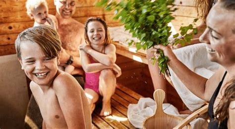 A Guide on Top 7 Best Family Sauna Reviews 2022