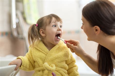 5 Ways to Teach Kids to Clean Their Teeth Properly