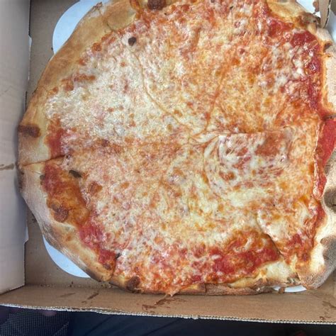 Stash's Pizza Reviews | Roslindale, MA | One Bite