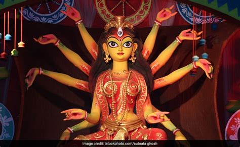 Durga Ashtami 2017: Ashtami Date, Puja Time, Prasad and Significance of Ashtami in Navratri