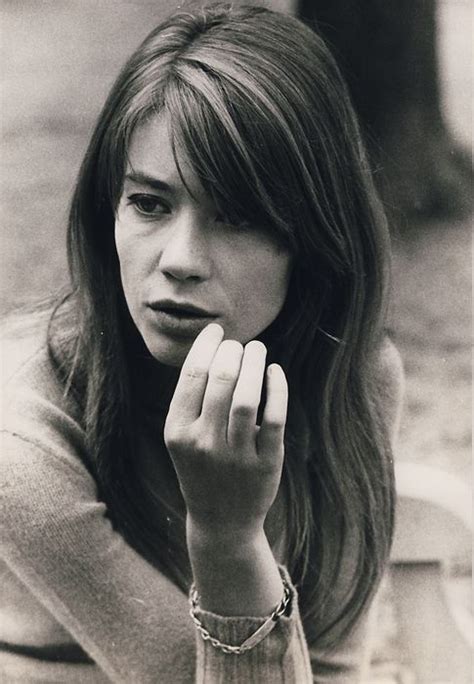 Françoise Hardy, 1970, photo Hugues Vassal Best Beauty Tips, Beauty Hacks, French Pop, French ...