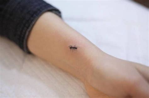 smalltattoosco | Ant tattoo, Tiny tattoos, Aunt tattoo