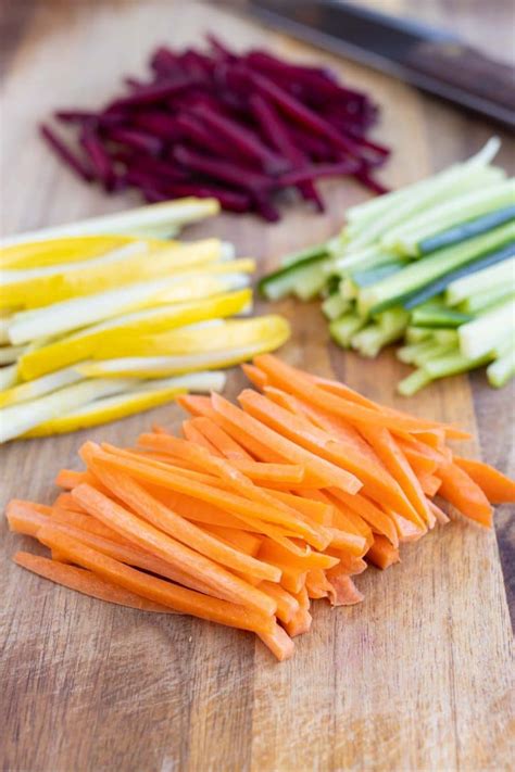 How to Cut Julienne Strips (2 Ways!) - Evolving Table