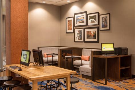 Pet-Friendly Hotels Portland, ME | Residence Inn Portland, ME