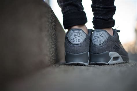 Nike Air Max 90 Premium “Dark Grey/Wolf Grey” | SBD