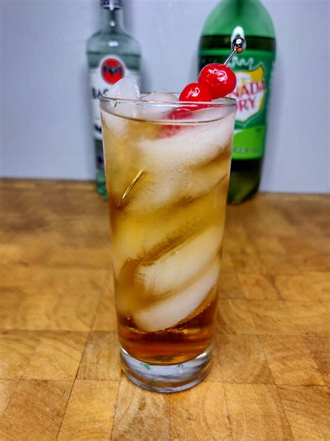 Easy Rum and Gingerale Cocktail | Occasional Cocktails