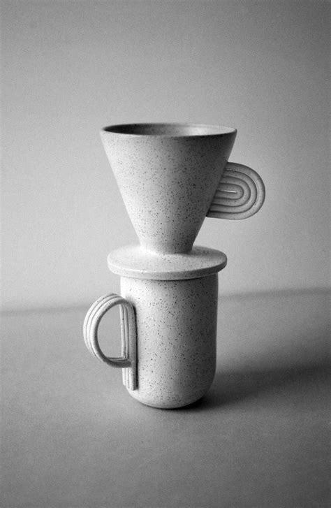 Natalie Weinberger Ceramics - IGNANT | Ceramic artists, Pottery mugs, Ceramic tableware
