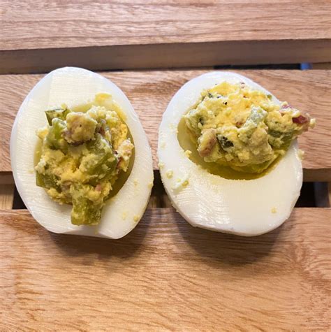 Easy Deviled Eggs with Bacon Recipe - Real Life of Lulu