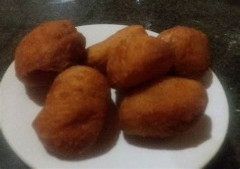 Magwinya (fat cakes) Recipe by londy nange - Cookpad