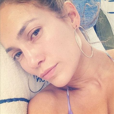 The Year of No-Makeup Selfies: 24 Celebs Who Dared to Bare | Allure