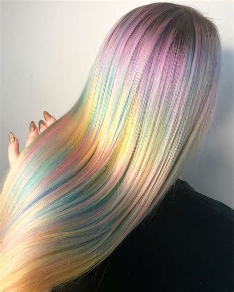 Kaleidoscope Hair Is the Watercolor Take on Rainbow Dye Jobs | Allure