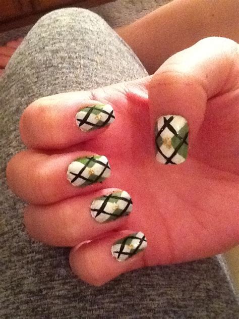 St. Patrick's day nails! :) Cute Nail Polish, Cute Nails, Polish ...