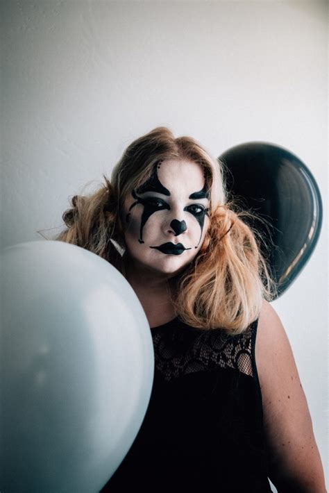 Easy Black and White Clown Makeup | Hey Sunny Jess