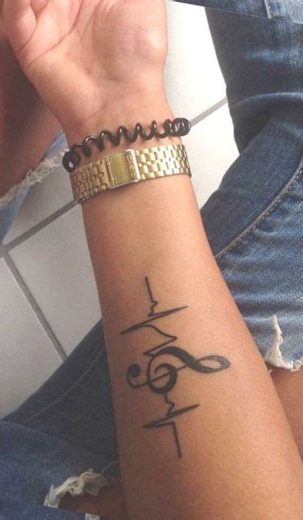 27 Ideas Tattoo Small wrist music, #ideas #music #small #tattoo #wrist | Tatuaje de notas ...