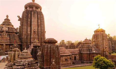 7 Interesting Facts About Lingaraja Temple - Tusk Travel Blog