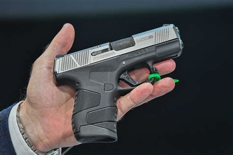 Mossberg MC2c self-defense pistol | all4shooters