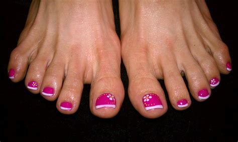 French Pedicure With Pink Tips