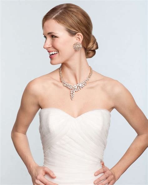 The Best Bridal Jewelry for Every Wedding Dress Neckline