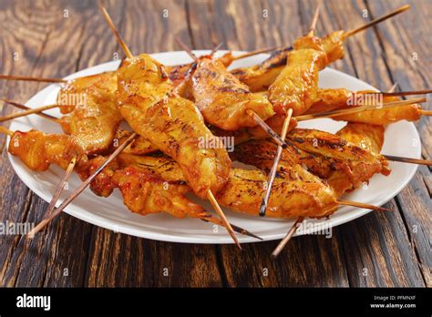 Singapore street food satay hi-res stock photography and images - Alamy