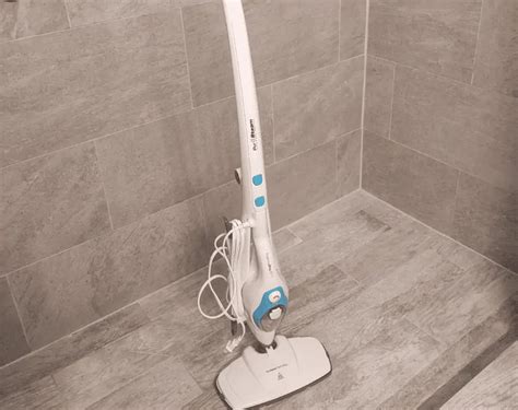 Best Steam Cleaner for Couch Cleaning and Disinfection - Archute