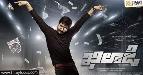 Khiladi: Ravi Teja's first look is quite an intriguing one - Filmy Focus