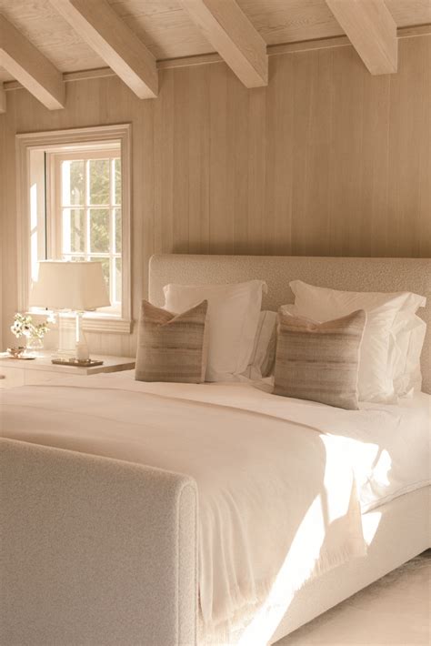 Coastal Cottage Bedroom Décor Ideas: Get a Sophisticated Natural Look Now! - Hello Lovely