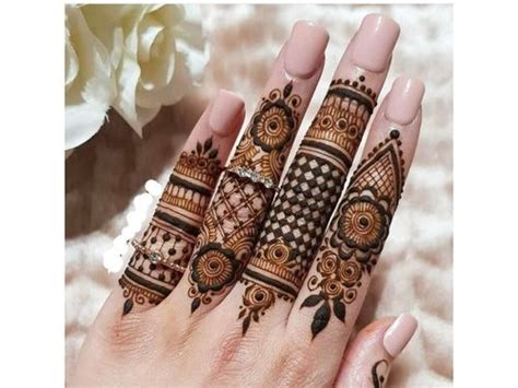 Front Finger Mehndi Design: 10 Jaw-Dropping Ideas to Spice Up Your Look