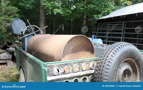 314 Junk Trailer Photos - Free & Royalty-Free Stock Photos from Dreamstime