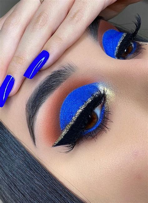 Royal Blue Glitter Makeup | Saubhaya Makeup